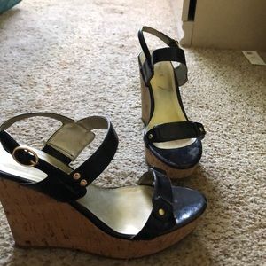 Guess wedges
